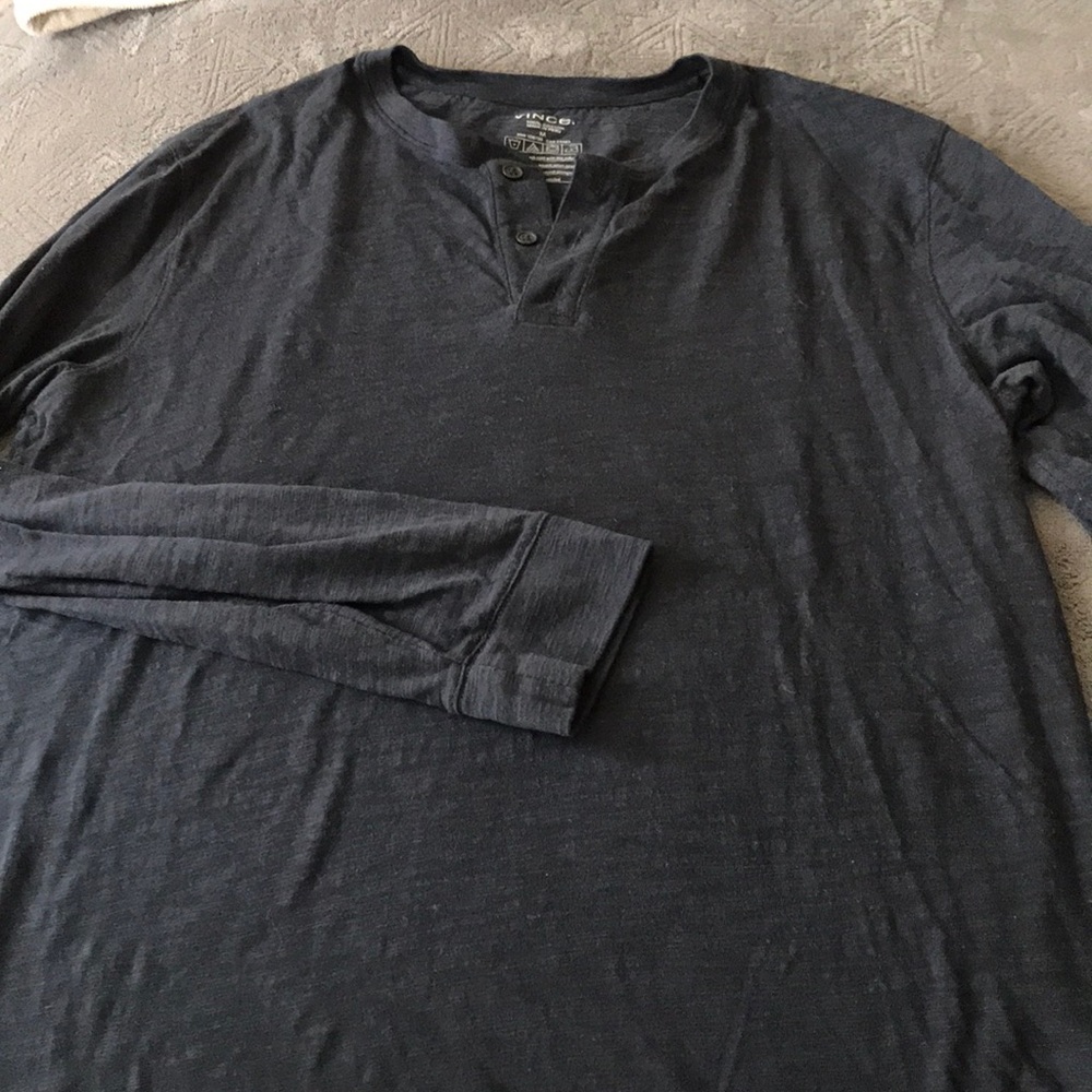 Vince men’s size M long sleeve